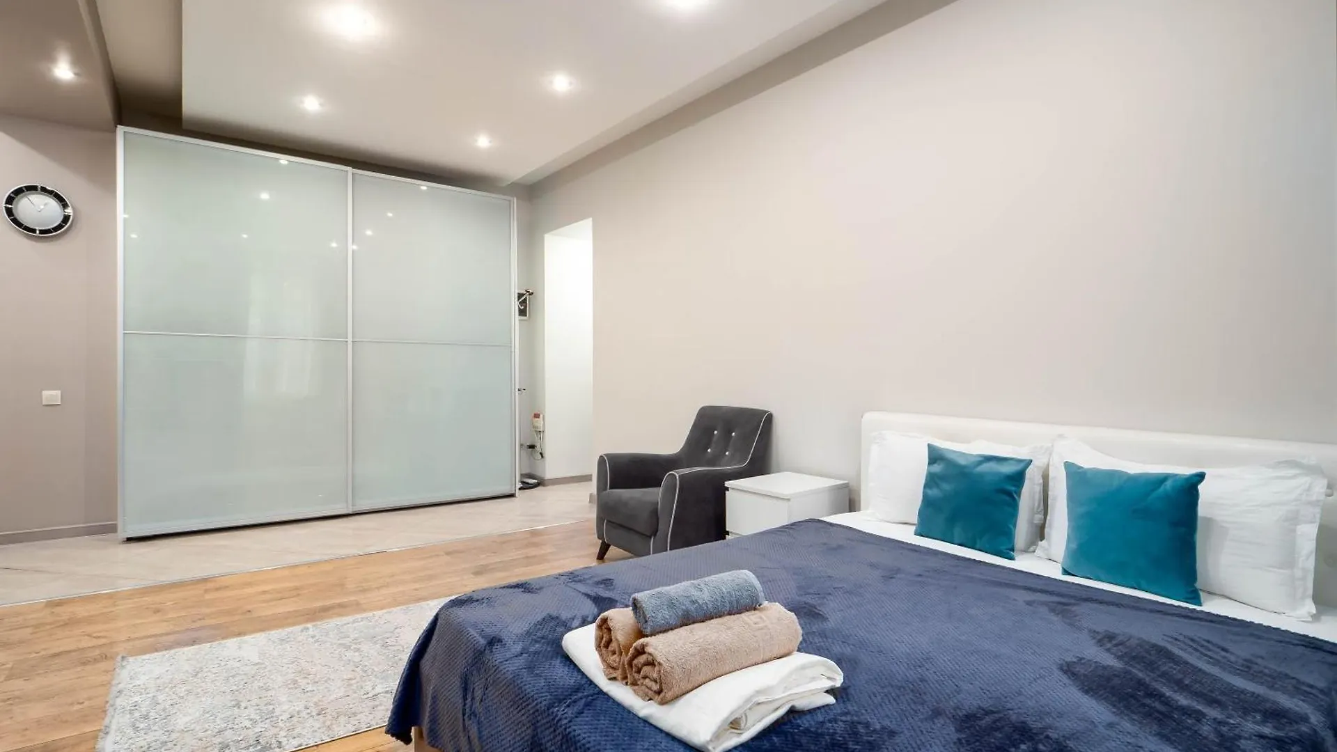 Apartments On Tole By 82 Almaty