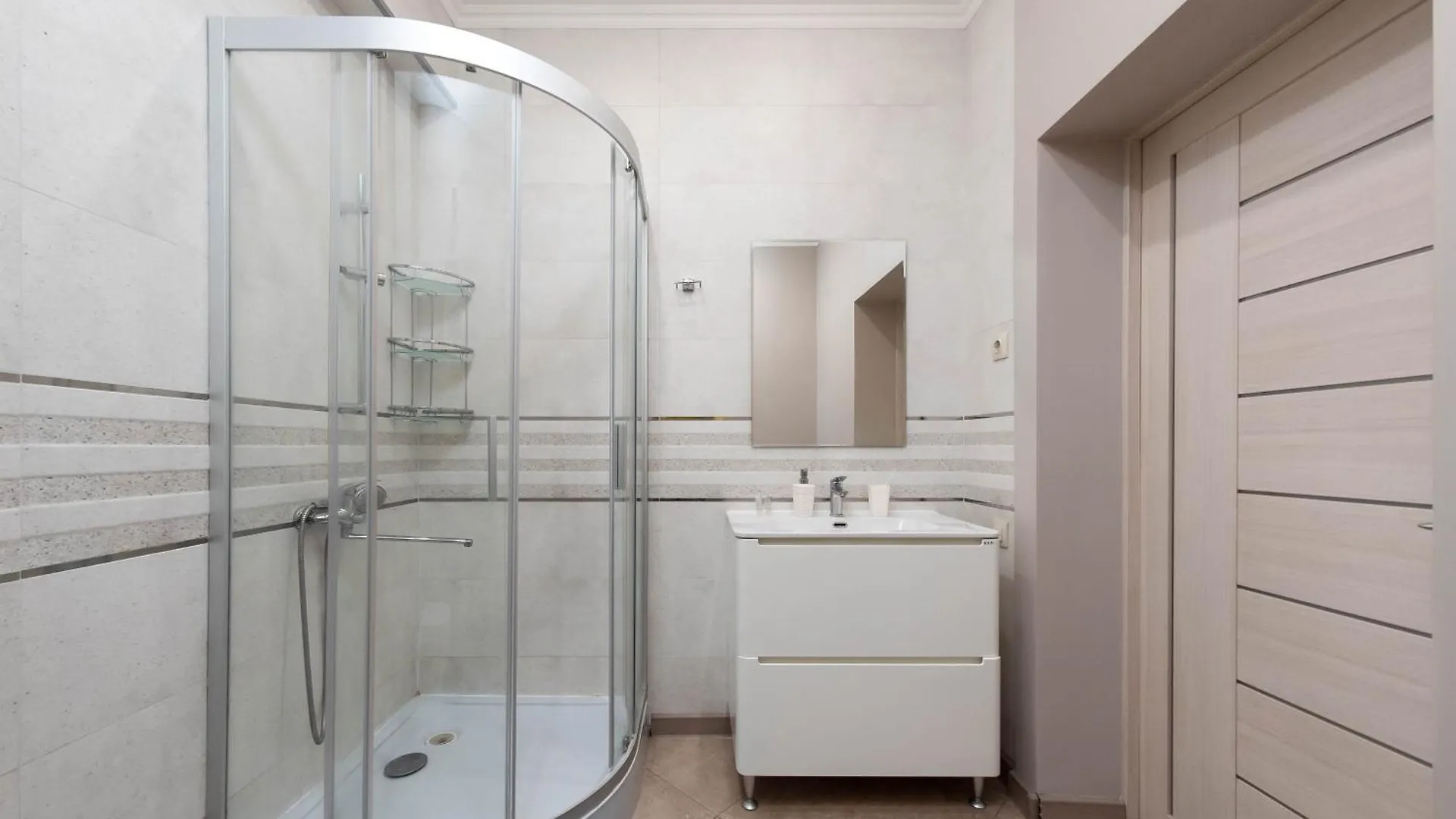 Apartments On Tole By 82 Almaty